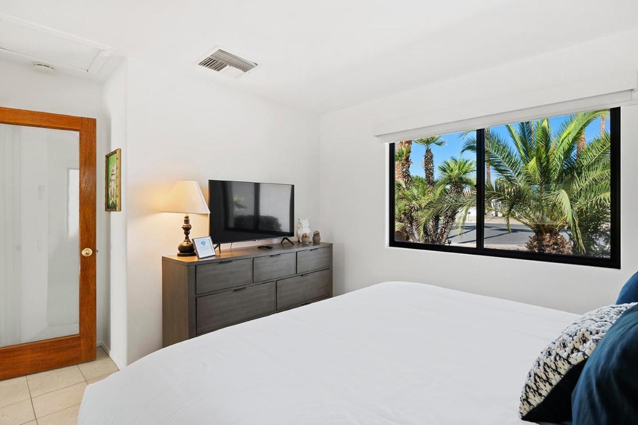 Los Compadres Oasis - 5 Bedroom Palm Springs Exterior foto